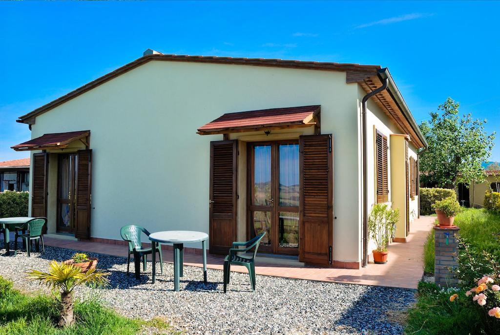 Agriturismo Il Canterino Guardistallo Bagian luar foto