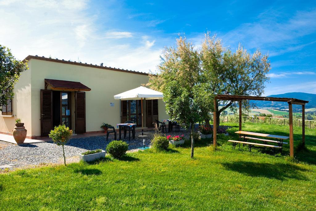 Agriturismo Il Canterino Guardistallo Bagian luar foto