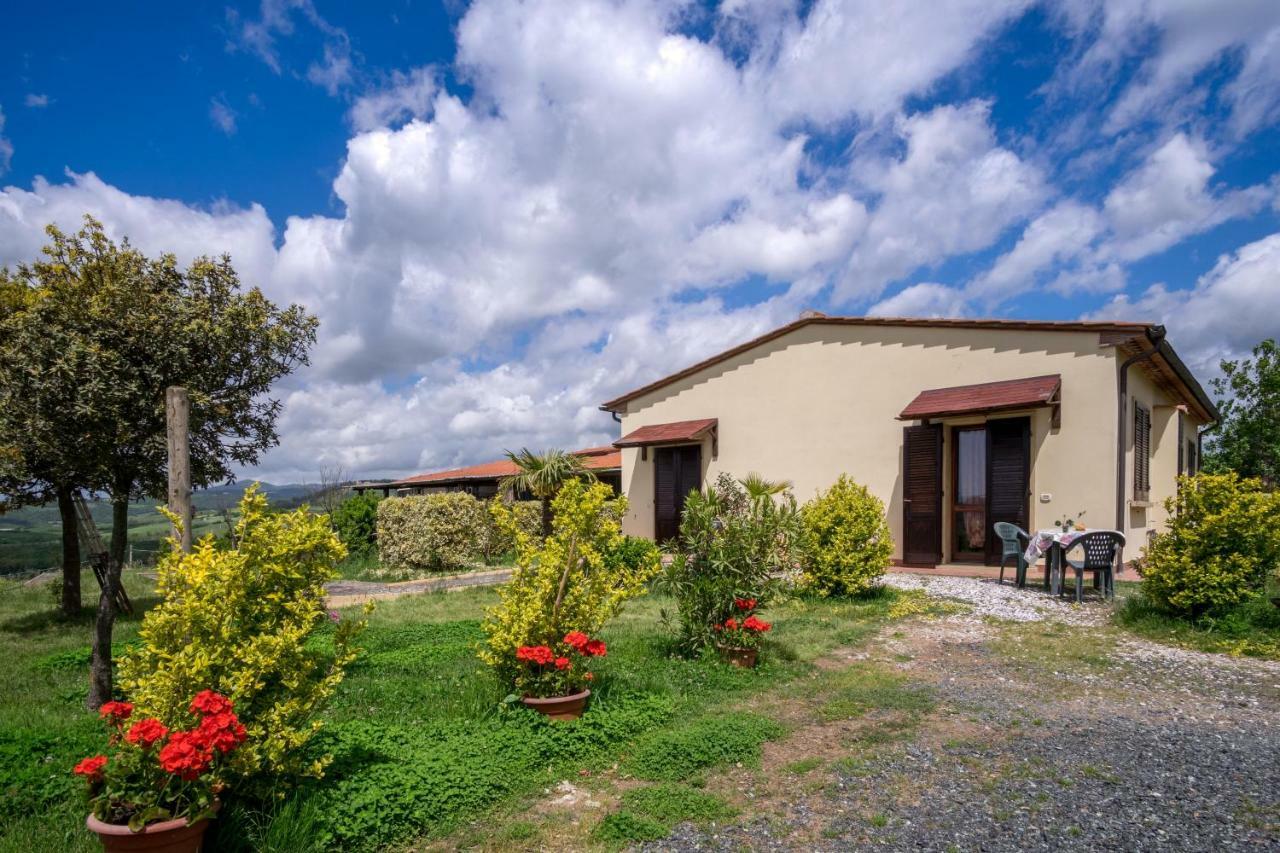 Agriturismo Il Canterino Guardistallo Bagian luar foto