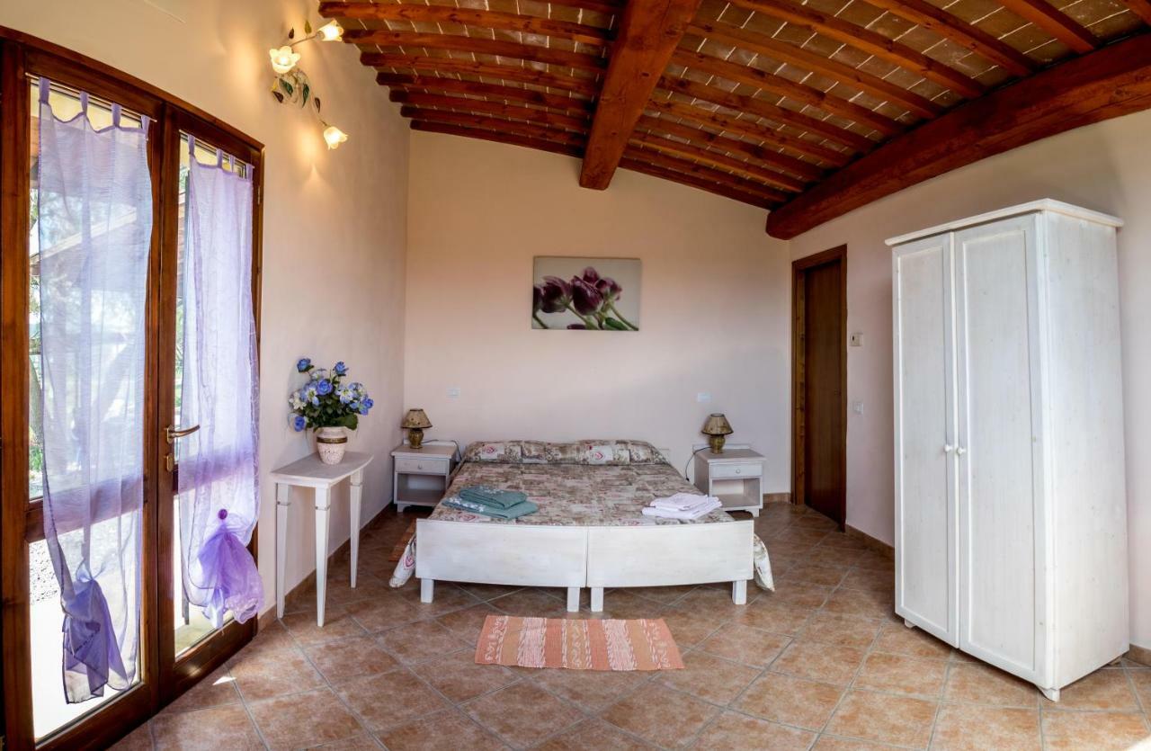 Agriturismo Il Canterino Guardistallo Bagian luar foto